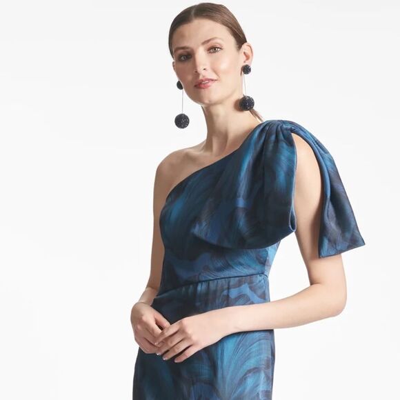 Sachin & Babi Chelsea Gown in Blue Tonal Petal One Shoulder Bow 2 Bridesmaid - Picture 3 of 8